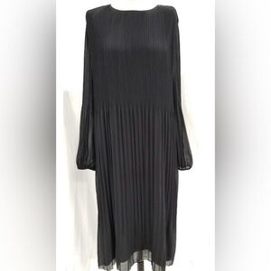 NWT Aritzia Wilfred Daydreamer Midi Dress black medium m
